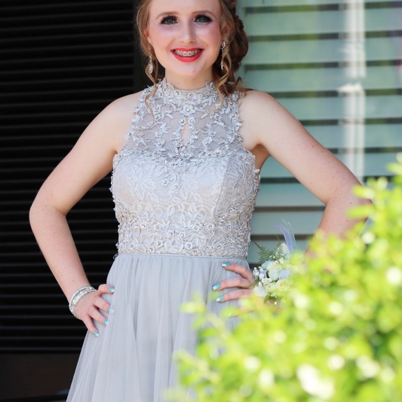 Prom Dress - Picture 7 of 8